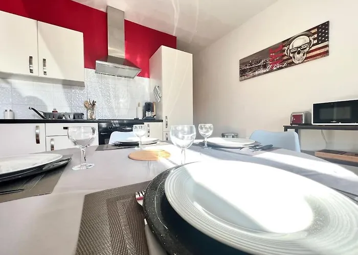 Le Calypso, Superbe T3+parking Proche Du Centre Poitiers